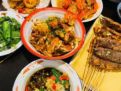 -冶建镜子·老南昌大排档·江西虾王(总店)