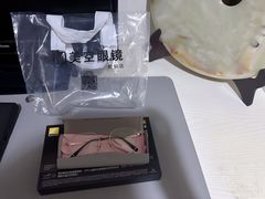 -美空眼镜·星趣控·新乐学·控优点合作店(周浦万达店)