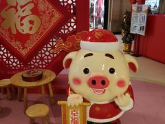 -梅龙镇广场
