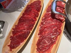 -左庭右院鲜牛肉火锅(金山万达店)