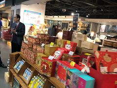 零售区-欧式面包坊(青岛万象城店)