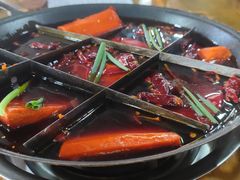 牛油锅底-正南齊北重庆老火锅(光华村直营店)