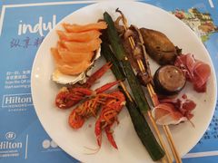 -海口绿发希尔顿酒店-田园汇自助餐·三文鱼·海鲜