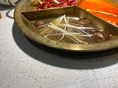 -叁口煮市井老火锅(春熙路店)