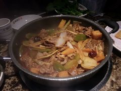 -猪啊牛呀羊啊铜盘烤肉(正大广场店)