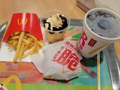 -麦当劳(民盈·国贸城店)