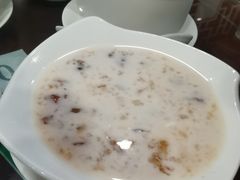-仁信老铺甜品(北京路店)