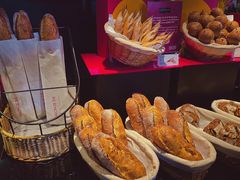-Salon de The de Joel Robuchon(外滩18号店)