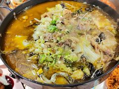 -街角等你.大连海鲜烧烤.经典铁板海鲜串(西安路店)