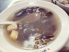 鸭血粉丝-百年尹氏汤包(湖南路狮子桥店)