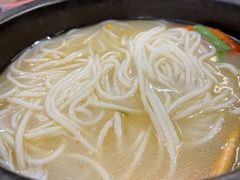 -妈妈故事米线(市府恒隆店)
