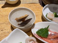 -雍和会海鲜姿造自助(湖东路店)