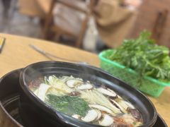 -濠轩阁特色生蚝火锅(水湾路店)