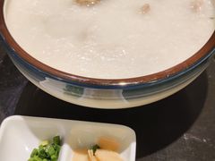 肉片鱼片粥-龙凤点心饼家·39年老字号(松岗店)