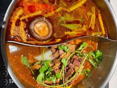 -牛焱·贵州黄牛肉火锅(城西银泰店)