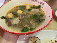 -小杨生煎(金山百联购物中心3楼店)
