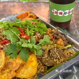 学校食堂价格，在市中心吃饱饱！