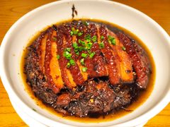 梅菜蒸扣肉-爱碗亭·鲜炒湖南菜(壹城中心店)