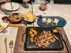 -必胜客(上海新南方商城PH店)