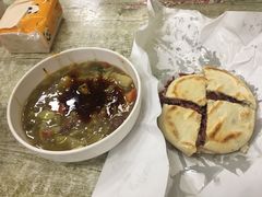 -清真李唯一优质肉丸糊辣汤