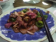 -品香菜馆(旗峰路中侨大厦店)