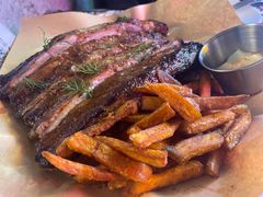 -LESCEDARS Brasserie Bistro香柏树