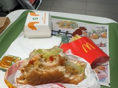 -麦当劳(上海虹桥站30B检票口楼上)