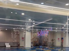 -英派斯健身旗舰店(海信国际中心馆)