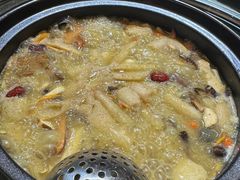 -野菌皇海景野生菌火锅(滨海大道店)