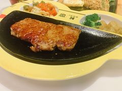 -豪客来牛排(中央花苑店)