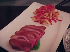 -浅深(世茂滨江精品店)