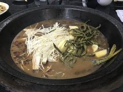 -铁锅炖灶台鱼老三炖鱼馆