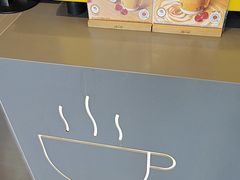 -麦当劳(杨林得来速店)