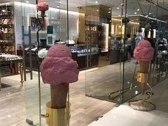 门面-VENCHI 闻绮(北京国贸商城店)