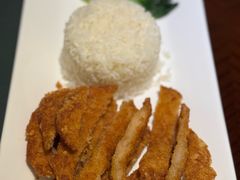 -中航泊悦酒店·云庭咖啡厅(虹桥机场T2店)