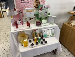 -丝域养发馆