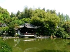 -汇龙潭