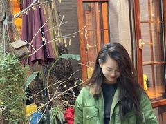 -月亮眼花园餐厅书吧酒吧