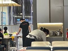 -海底捞火锅(长宁路龙之梦店)