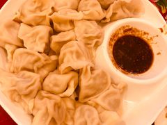 -闯关东东北农家菜(崂山石老人店)