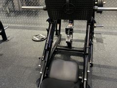 -帝豪斯健身俱乐部(市府恒隆广场店)