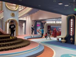 -奈尔宝家庭中心·亲子餐厅(北京东坝万达店)