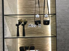 -CHANEL(恒隆广场店)