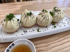 -弄堂咪道-饭香·面香·馄饨香(汇锦广场店)