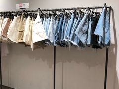 -URBAN REVIVO(高德置地广场·春广场店)