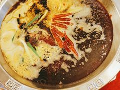 -山城年华老火锅(玉林店)