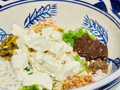 -蜗牛小馆醉乡民谣云南菜(惠新西里店)