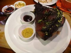 脆皮烤猪膝肉-布拉格餐厅· 中欧捷克菜(全国首店)