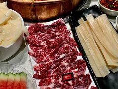 嫩牛-牛村来人潮汕牛肉火锅(西单店)