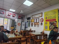 -卢聪艺小吃店(阳翟总店)